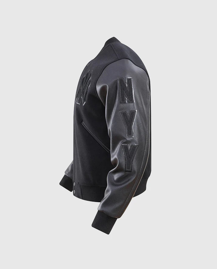 MLB New York Yankees Men's Black Varsity Jacket